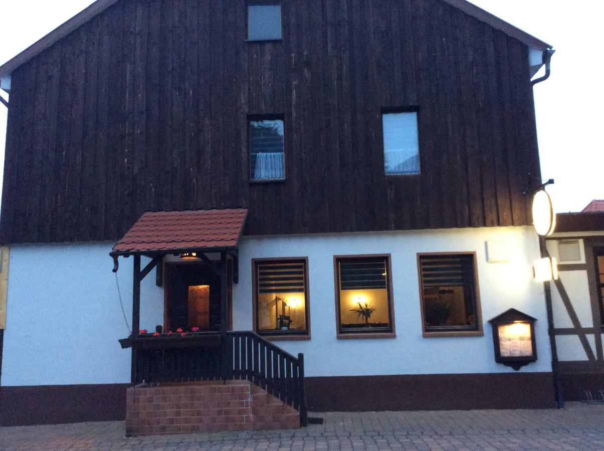 Hotel Ratskeller Neustadt Buitenkant foto