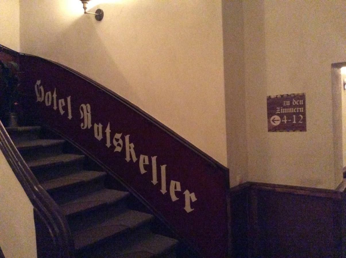 Hotel Ratskeller Neustadt Buitenkant foto