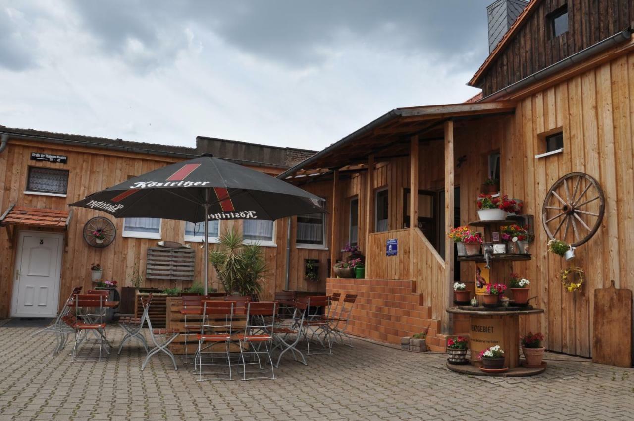 Hotel Ratskeller Neustadt Buitenkant foto