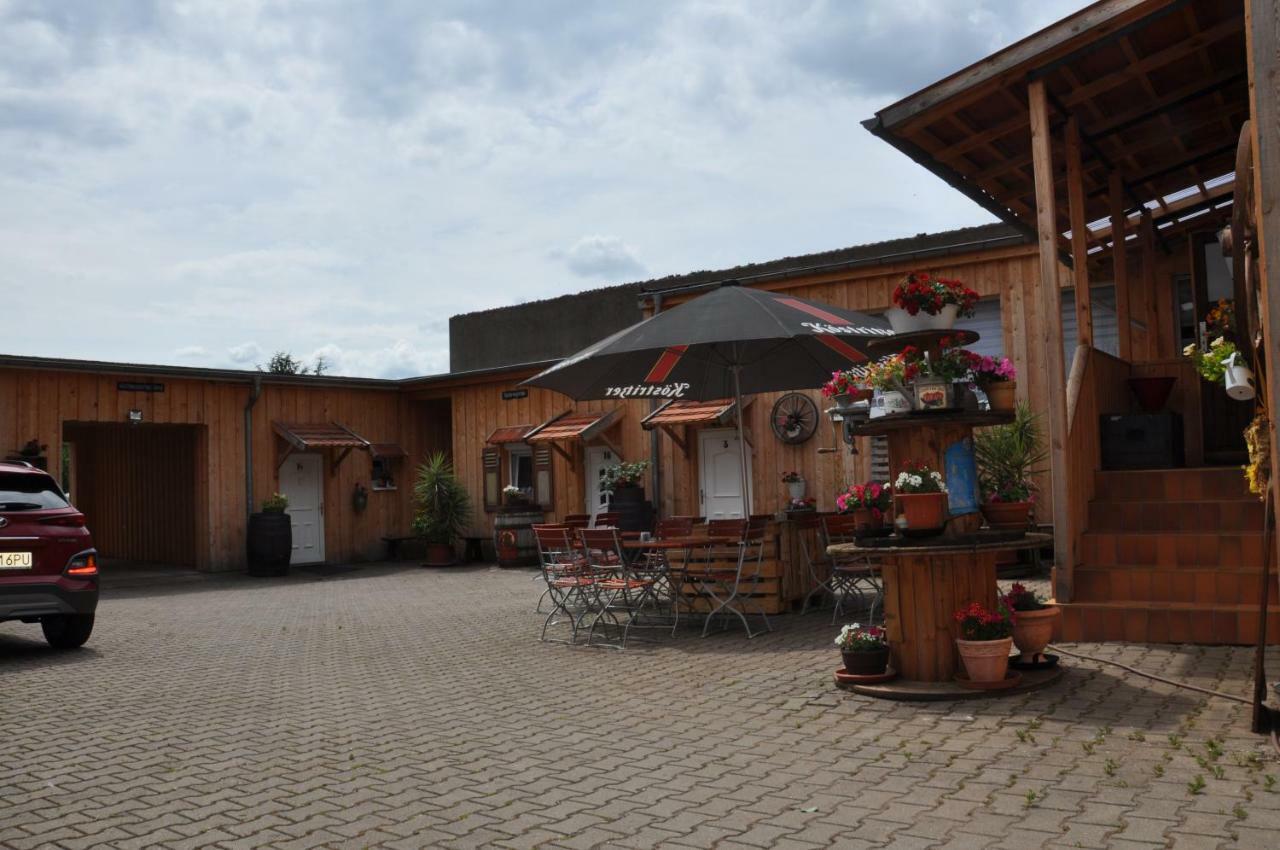 Hotel Ratskeller Neustadt Buitenkant foto